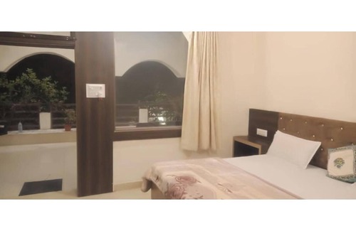 Orchha Hotel | Mridul Homestay Orchha