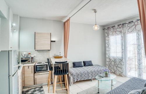 Chios Apartment | Mrs, Aphrodite's Studio