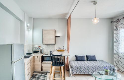 Chios Apartment | Mrs, Aphrodite's Studio