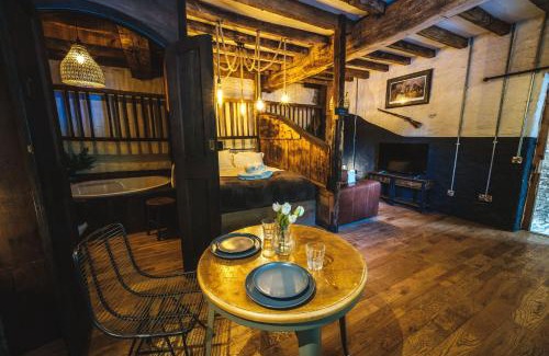 Fremington House | MS 14 The Shergar Suite