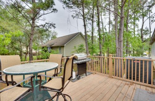 Mount Pleasant House | Mt Pleasant Retreat with Grill 10 Mi to Beach