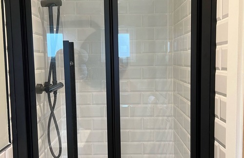 Mudeford Cabin | Mudeford Retreat—Peaceful & Perfectly Located