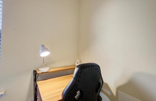 North Charleston Villa | Mulberry home with pond view