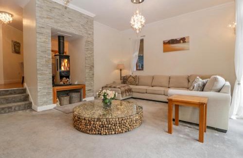 Broadstone House | Mulberry House