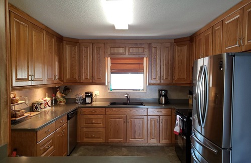 Jasper House | Multi-family house on Smith Lake! Boat dock, swim pier, and plenty of space!