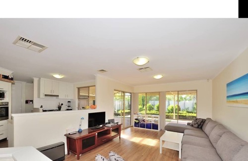 Silver Sands House | Multi-Family Retreat: Beach Park Views