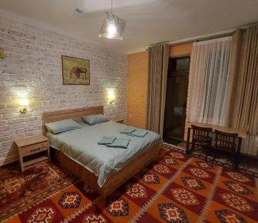 Samarkand House | MUSAVVIR