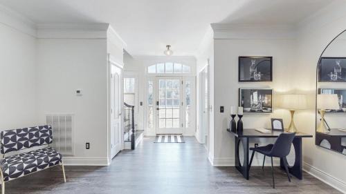 Goodlettsville House | Music City Manor-A Grand Ole Getaway