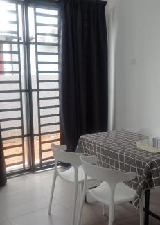 Kota Setar District House | MUSLlM only WIFI 3 aircond room Tulip Homestay Hospital Sultanah Bahiyah