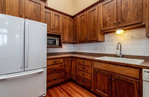 Fayette Apartment | Must see! Stunning Penthouse in heart of downtown