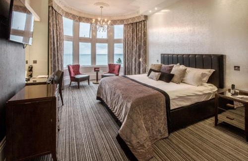 Westcliff-on-Sea Hotel | Muthu Westcliff Hotel (Near London Southend Airport)