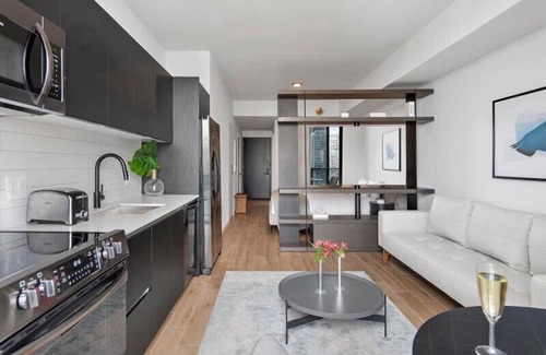 Downtown Miami Apartment | MVR - Modern Studio Steps from Bayfront Park