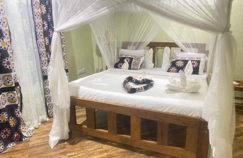 Mto wa Mbu Bed & Breakfast | Mwi Village House