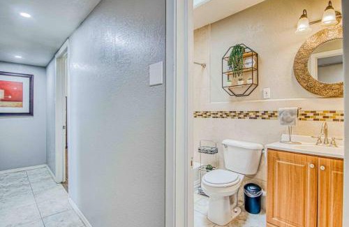 El Paso House | My Cozy Duplex A in the Heart of West Side