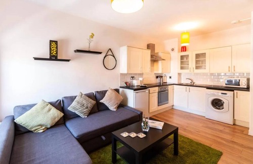 Paisley Apartment | Mycosyapartments 54, 1Br Apartment, Great Location - Paisley