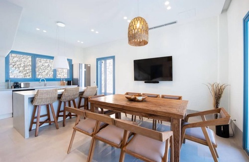 Kanalia Villa | Myko villa 3bed heated private pool