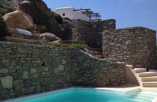 Ftelia House | Mykonian hidden gem- perfect for boho chic jet setters and windsurf lovers