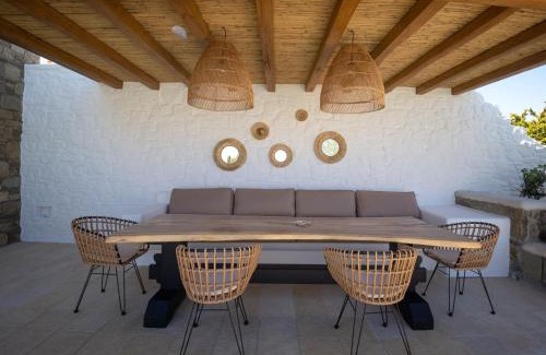 Psarou Villa | Mykonos AG Villas in Psarou beach