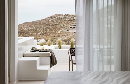 Paraga Hotel | Mykonos Flow - Super Paradise