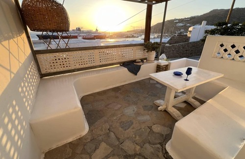 Tourlos Apartment | Mykonos Violet Nest - Sea View Escape