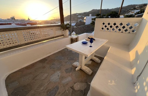 Tourlos Apartment | Mykonos Violet Nest - Sea View Escape