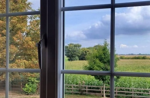 Dogdyke Cottage | Mylo’s Cottage, Langrick, Lincolnshire - 3 Bedrooms, Sleeps up to 6