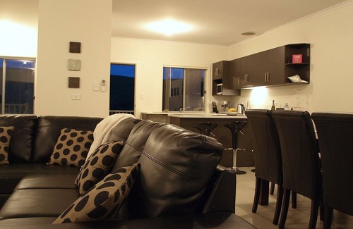 Myponga Beach House | Myponga Beach Holiday House