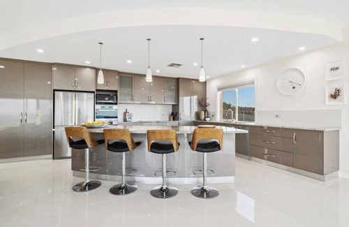 Myponga Beach House | Myponga Beach Luxe Stunning Seaside Sunsets