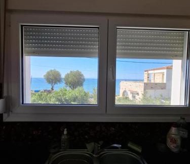 Mastichochoria Apartment | Myriam&Ioanna Seaside Apartment