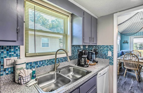 Myrtle Beach Cottage | Myrtle Beach Cottage, Walk to Pools + Beach!