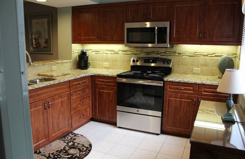 Arcadian Shores Villa | Myrtle Beach, Kingston Plantation, Walk to Beach, 1st Floor, Free Parking