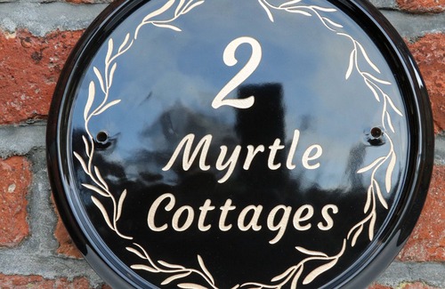 Garstang Cottage | Myrtle Cottage