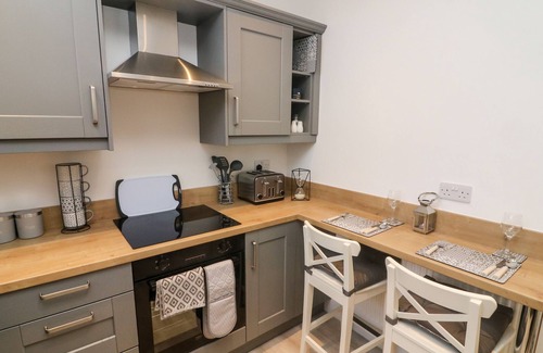 Garstang Cottage | MYRTLE COTTAGE, with a garden in Garstang