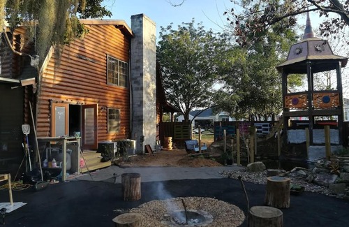 Montverde Villa | Mystic Cabin Home with pool near Orlando close to Disney
