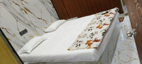 Warangal Hotel | N R GUEST ROOMs