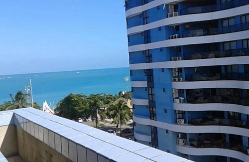 Pajucara Apartment | NA BEIRA MAR DE PAJUCARA- EDIF NEO- APARTAMENTO QUARTO E SALA - TEM VARANDA- VISTA LATERAL DO MAR-RUA JULIO PLECH FILHO 60 ESQUINA COM AVENIDA DOUTOR ANTONIO GOUVEIA - CONSUMO ELETRICO É PAGO No CKECK-OUT 1KWH É 1,35 REIAS