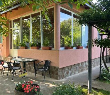 Krapets House | Nadya Holiday Home