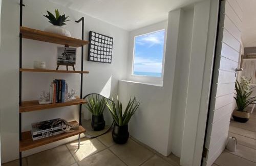 Paternoster House | Namaste - Sea-facing 4 sleeper Holiday Home