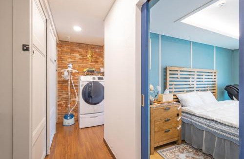 Namhae House | Namhae Boolgeun Noeul Pool Villa