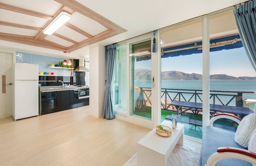 Namhae House | Namhae Opera House Pension