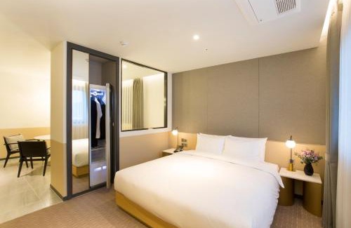 Jung-gu Hotel | Nampo Hound Hotel Premier