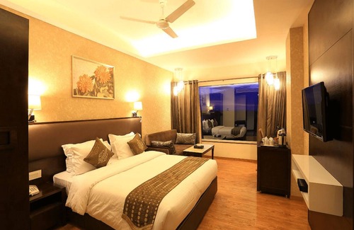 Dewas Hotel | Nandan Kanan-M Square Hotels and Resorts