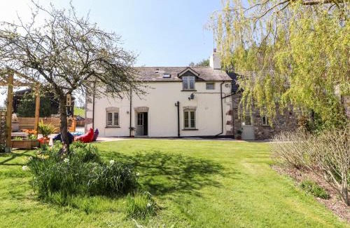 Ruthin House | Nant Y Celyn