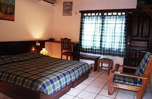 Lome Hotel | Napoleon Lagune