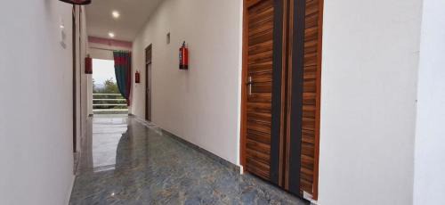 Etawah Hotel | Narayan Palace hotel & Restaurant