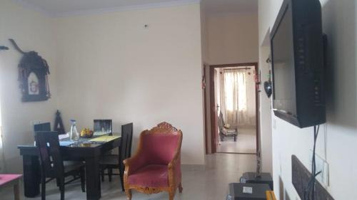 Naukuchiyatal House | Narayana Lake Hide Out