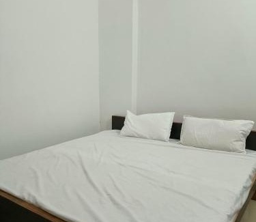 Faizabad House | Narayanam Guest house