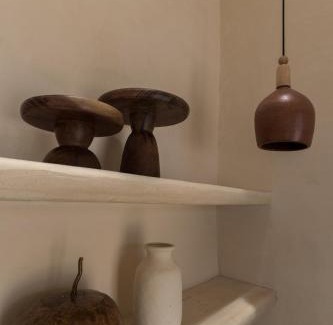 Zona Centro Apartment | Narrativ Lofts - Lira - Mid Century Cozy Retreat