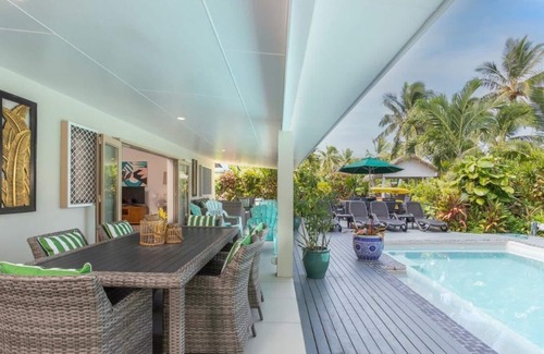 Rarotonga Villa | Natura Beach Pool Villa 2 - a 3BM pool villa on the beach at Vaimaanga Rarotonga