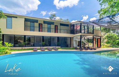 Anapoima Hotel | Natura Lake - Casa Campestre